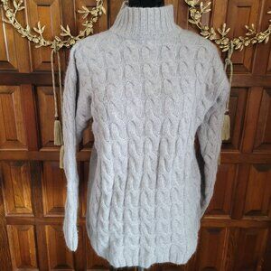 Grey Charter Club Cashmere Sweater, Women's Medium, Made in Macau.